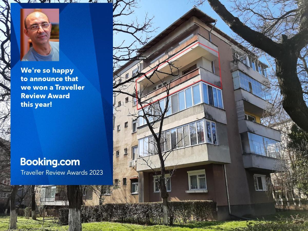 Hyggelig Appartement Oradea Buitenkant foto